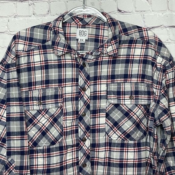 BDG Urban Outfitters Rayne Flannel Plaid Button Down Crop Shirt size Medium - Picture 7 of 14